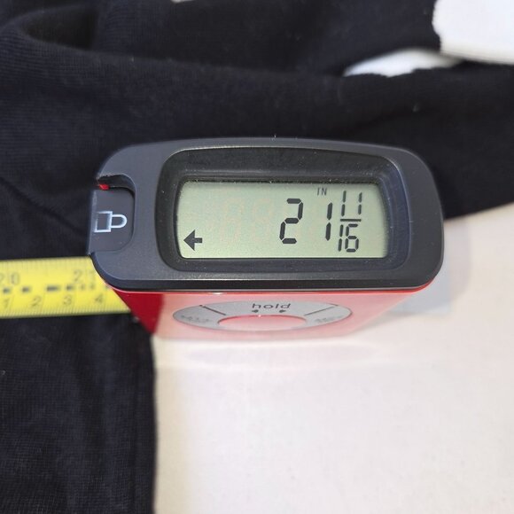 Chicos Black & White Abstract Asymmetrical Pullover Sweater Size L New 3984 - Picture 7 of 9